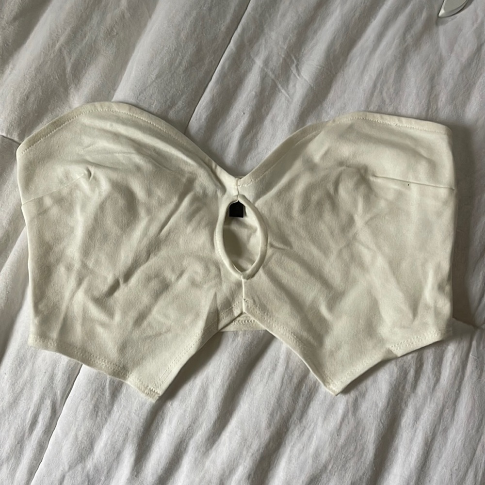 Top - Picture 2 of 3